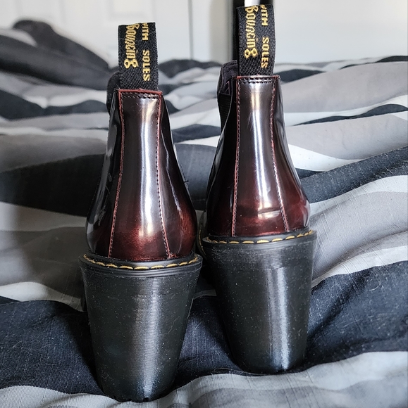 HURSTON WOMEN'S ARCADIA LEATHER HEELED CHELSEA BOOTS - Picture 4 of 4